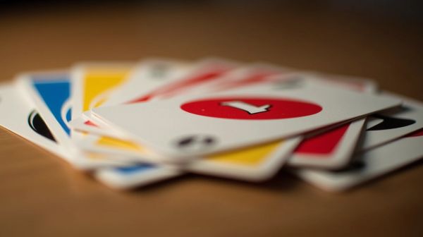 Règle du +4 dans le Uno : ce que vous devez savoir